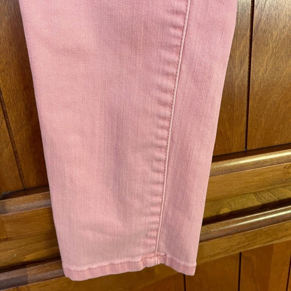 “Jessica Simpson” Ladies Lt. Pink Rolled Skinny, With Pockets, Size 6 (28 waist) - Picture 8 of 9